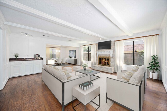 Foto del edificio - 1711 Woodland Springs St