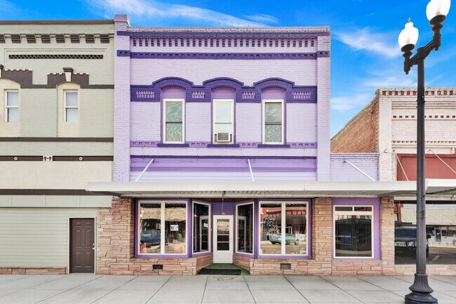 Building Photo - 16 N Main St
