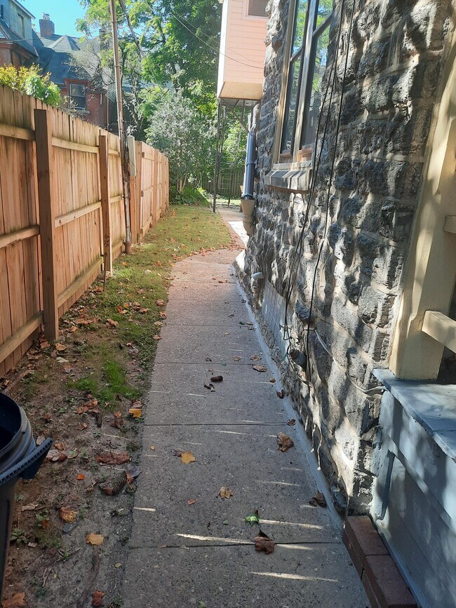 Foto del edificio - 5512 Morris St