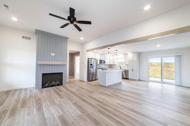 Foto del edificio - 4604 Estacada Dr