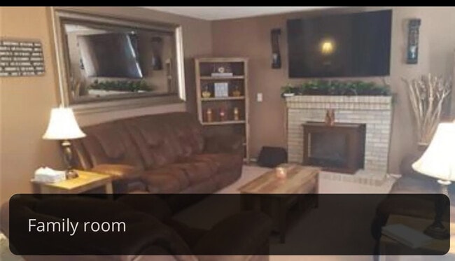 Foto del edificio - 3720 E 99th Ln