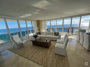 Building Photo - 1830 S Ocean Dr