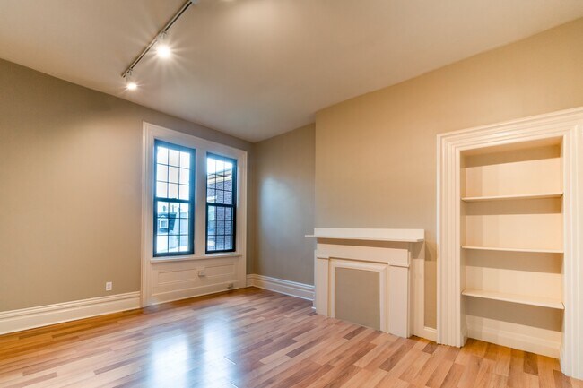 Living room - 3611 Penn Ave