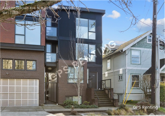 Foto del edificio - 4422 Woodlawn Ave N