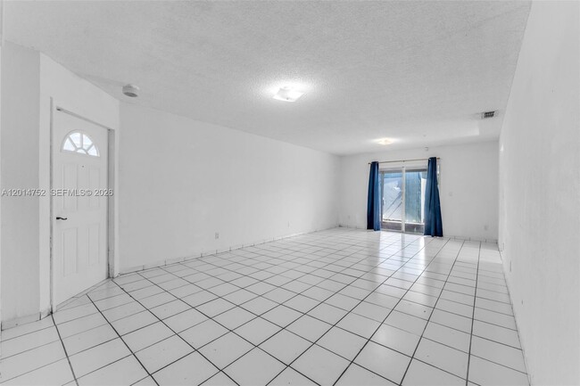 Building Photo - 768 SW 9th St