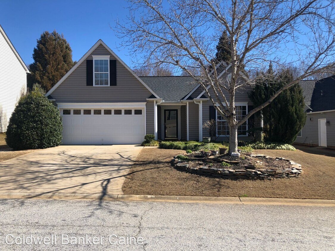 Primary Photo - 3 br, 2 bath House - 106 Crown Empire Court