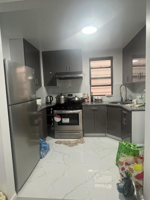 Foto del edificio - 46-25 104th St
