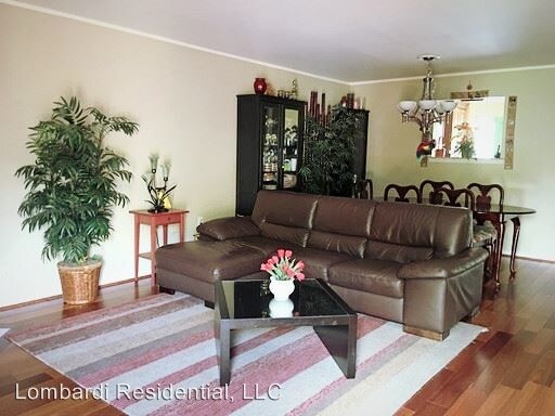Foto del edificio - 3 br, 2 bath House - 38 Victoria Drive