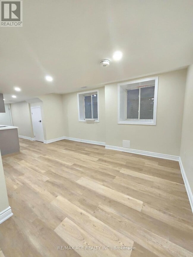 Building Photo - 1470 Kovachik Blvd