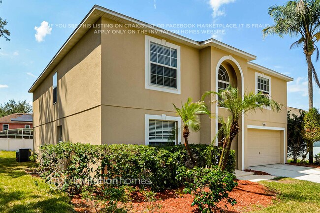Foto del edificio - 1249 Stonewater Cir
