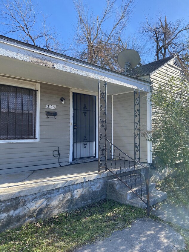 2128 N Rhode Island Ave, Oklahoma City, OK 73111 House for Rent in