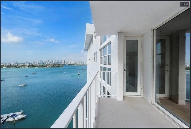 Foto del edificio - 1228 West Dr