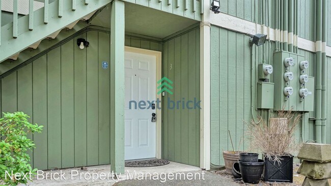 Foto del edificio - 2 br, 2 bath House - 1002 N 195th St Unit 3