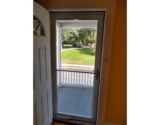 Foto del edificio - 75 S Main St