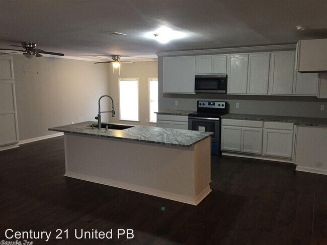Building Photo - 5 br, 4 bath House - 1203 E 42nd Ave