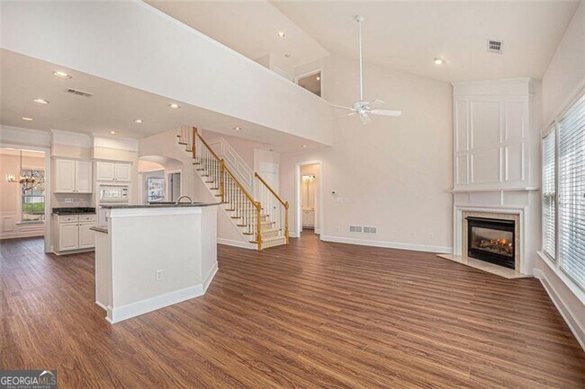 Building Photo - 411 Wellwood Way