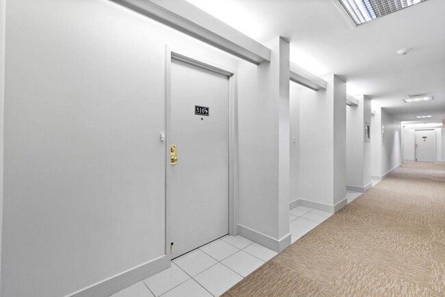 Photo - DOWNTOWN AREA Apartment