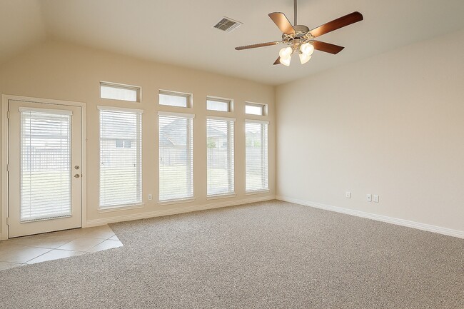 Building Photo - 2626 Rosepoint Ct