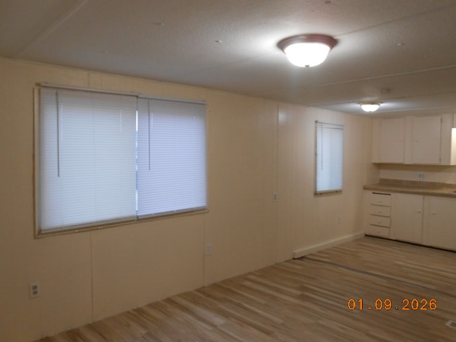 Building Photo - 430 N C St