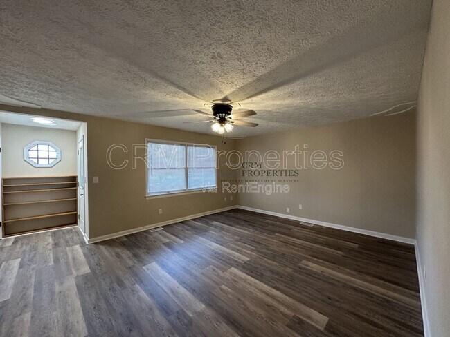 Foto del edificio - 1405 W Madison St