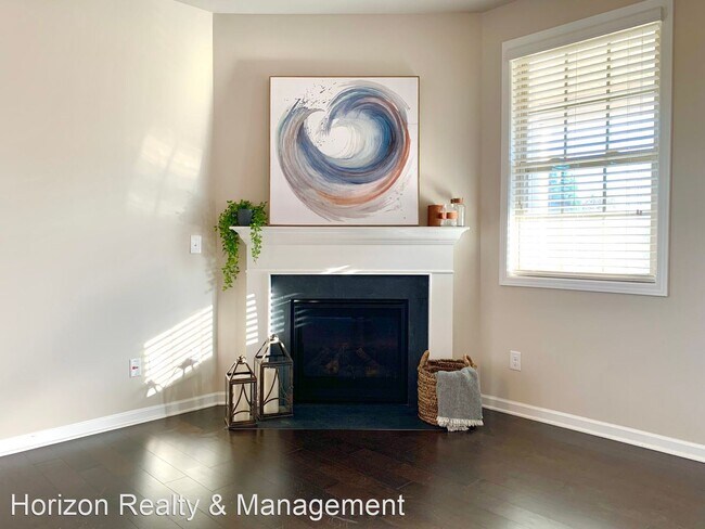 Building Photo - 4 br, 2.5 bath House - 100 Majestic Lane