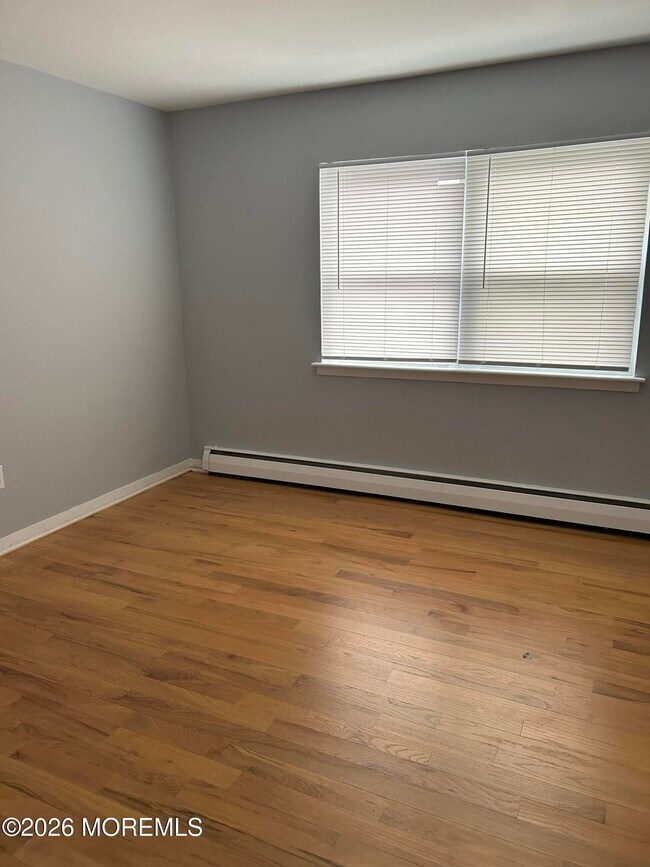 Foto del edificio - 258 N Bath Ave