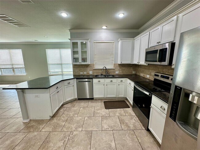 Foto del edificio - 117 Chickadee Ln