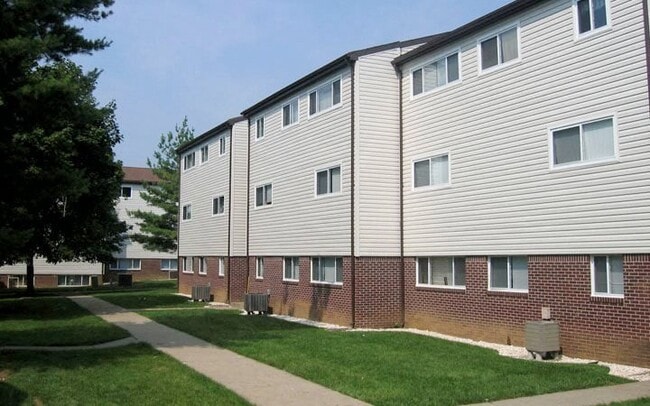 Building Photo - 1000 Security Rd