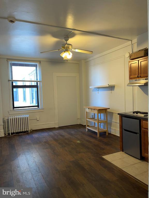 Foto principal - 1324 Locust St
