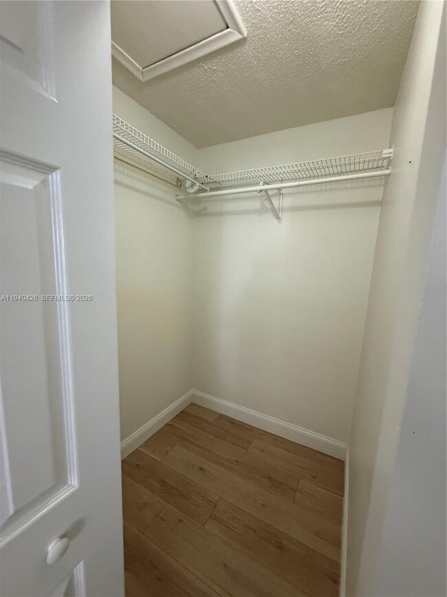 Building Photo - 11417 NW 87th Pl