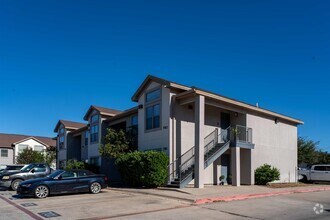 Building Photo - 7607 King Arthurs Ct