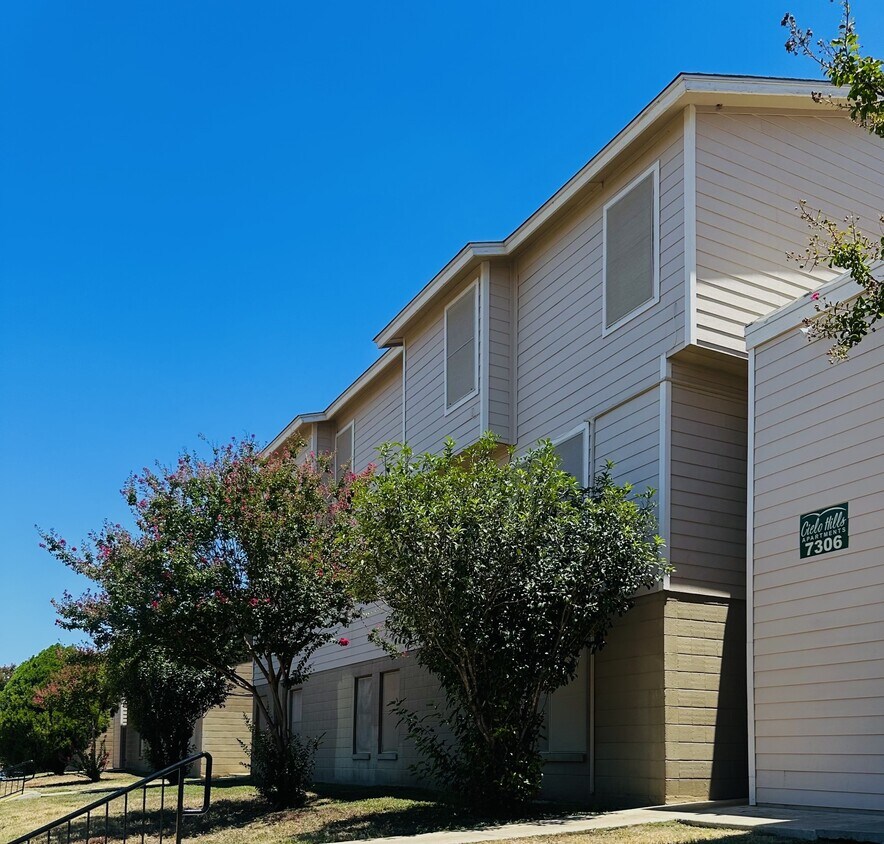 Foto principal - Cielo Hills Apartments