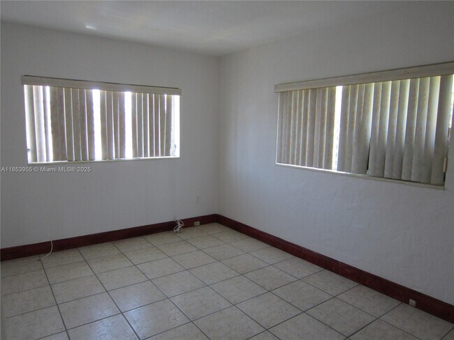 Foto del edificio - 1514 SW 22nd Ave