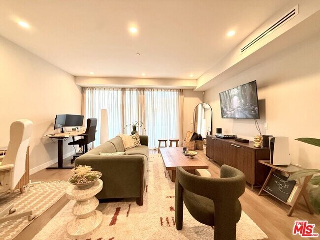 Foto del edificio - 1017 Croft Ave