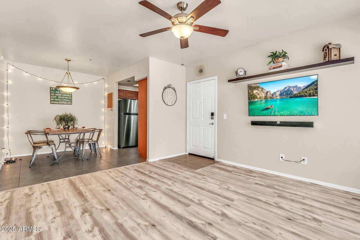 Foto principal - 7008 E Gold Dust Ave