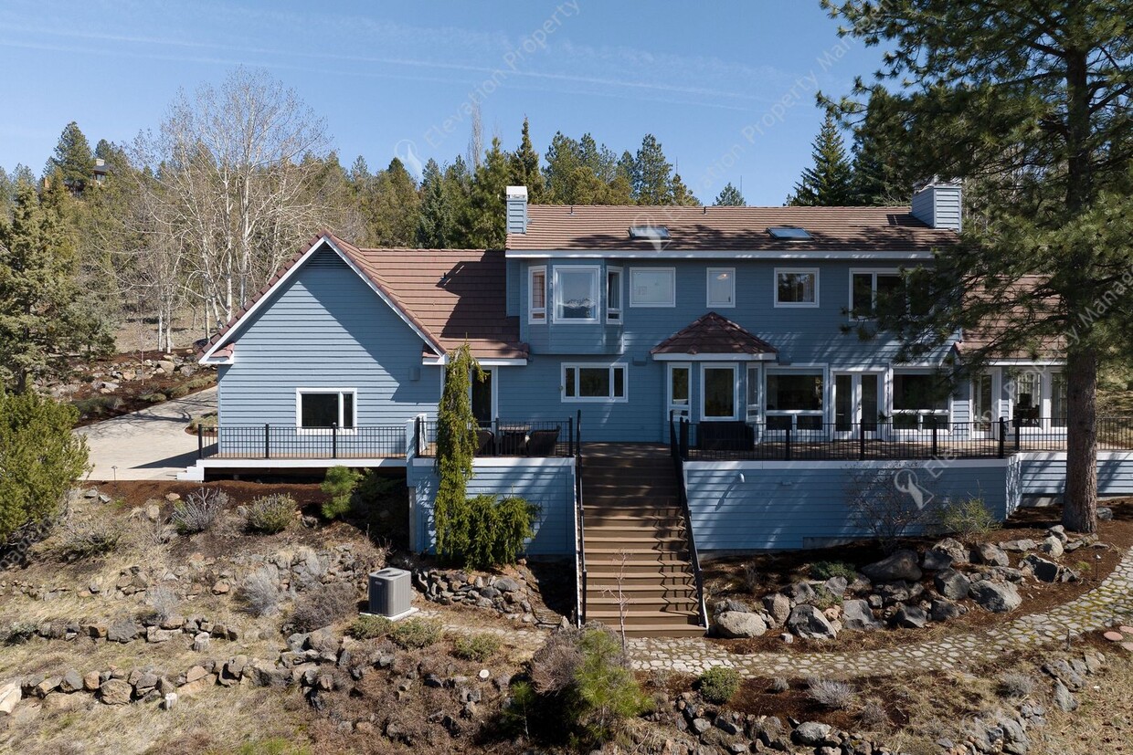 Primary Photo - Luxury Living with Unmatched Cascade Views...