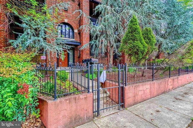 Foto del edificio - 2202 Park Ave