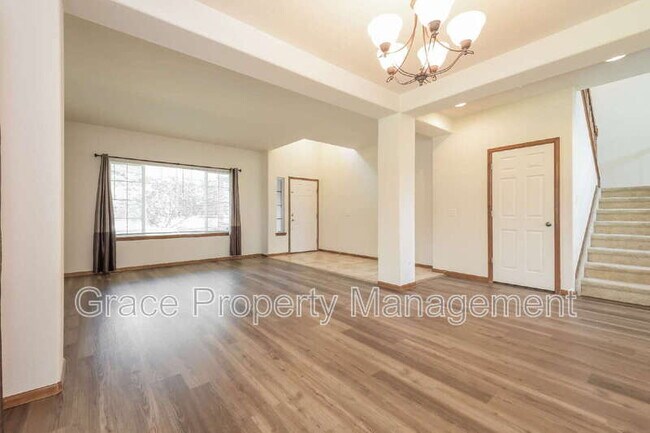 Foto del edificio - 2523 E 150th Pl