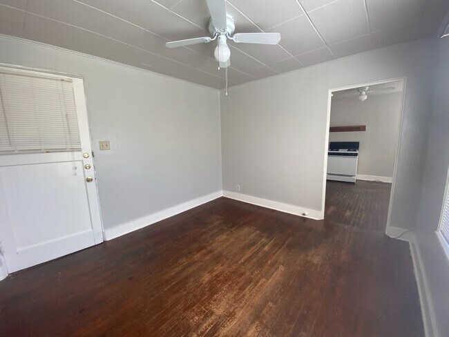 Foto del edificio - Ave G-5009