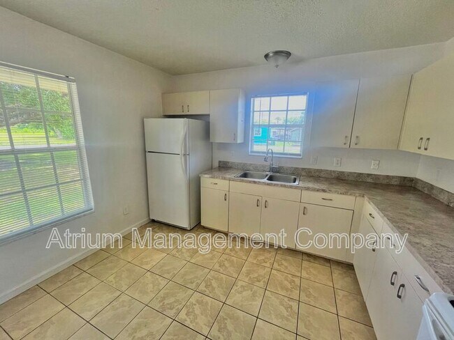 Foto del edificio - 3200 Hughey St