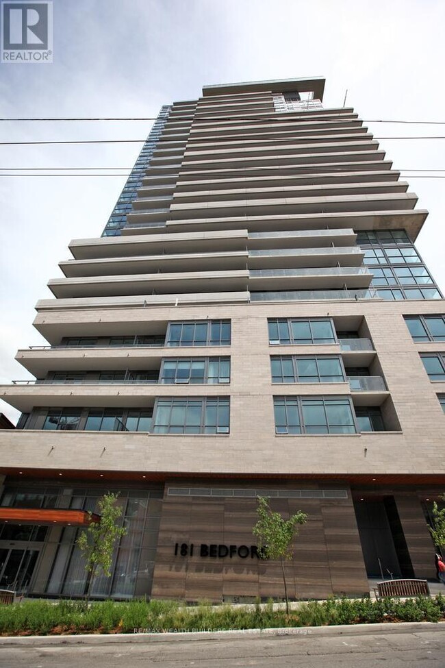 Photo du bâtiment - 181-181 Bedford Rd