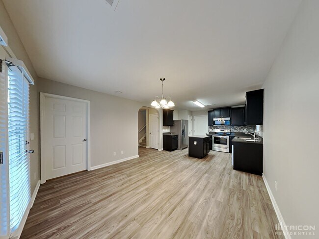 Building Photo - 2901 Quail Oak Dr