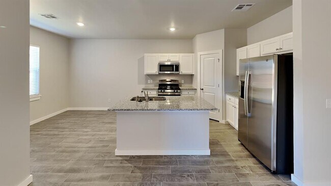 Foto del edificio - 4409 NE 124th St