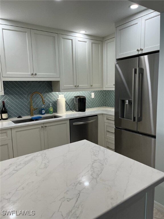 Building Photo - 3443 Gulf Shore Blvd N