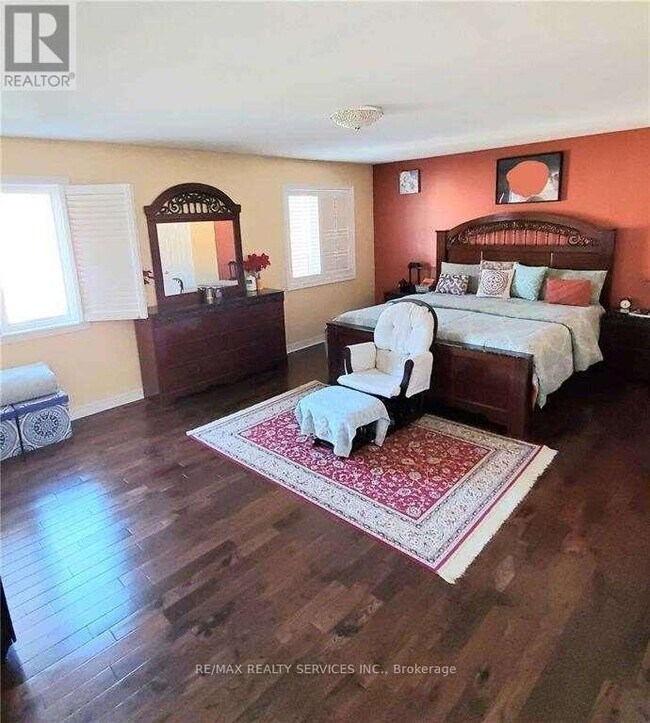 Photo du bâtiment - 3 Lexington Rd