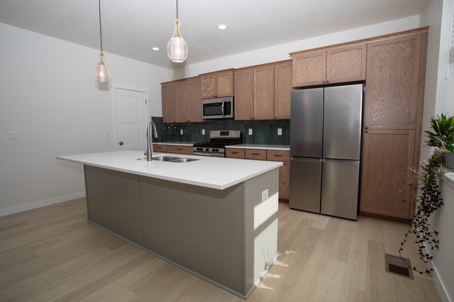 Foto del edificio - 4872 E Dorado Ave