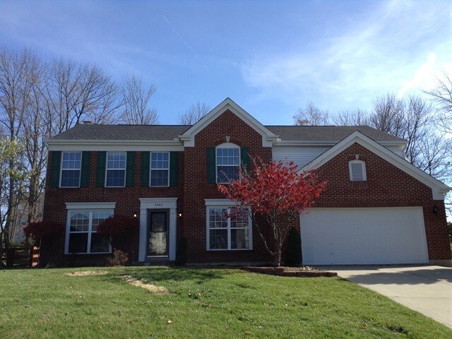 Foto principal - 8464 Woodcreek Dr