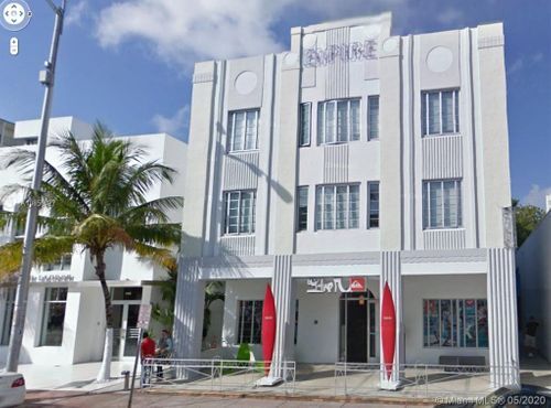 Building Photo - 750 Collins Ave