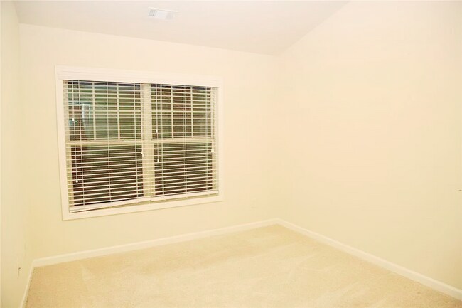 Bedroom - 2845 Maple Park Pl