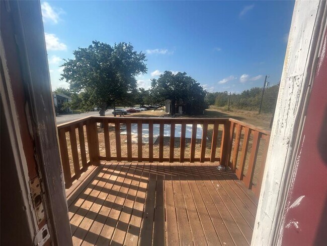 Foto del edificio - 1105 Westwood Ln